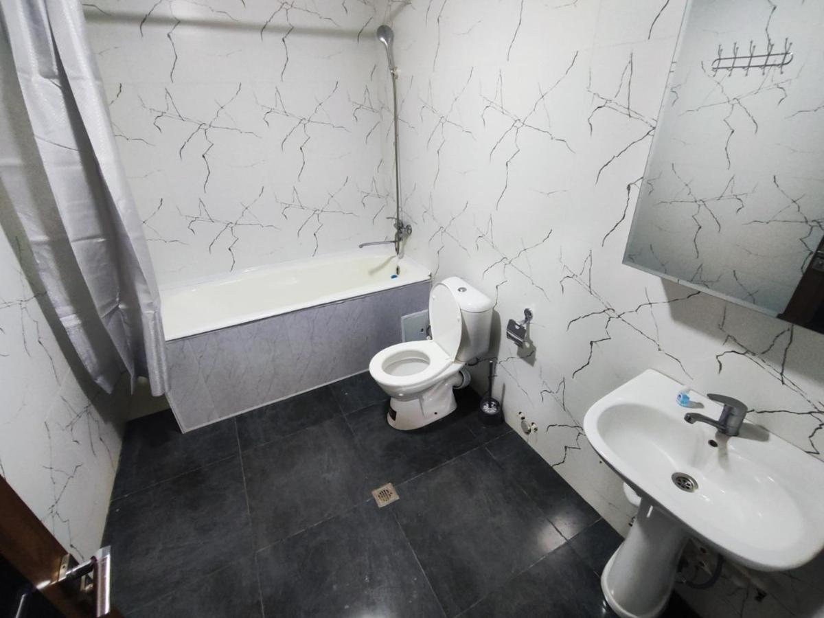 Hotel Markaz Tashkent Esterno foto