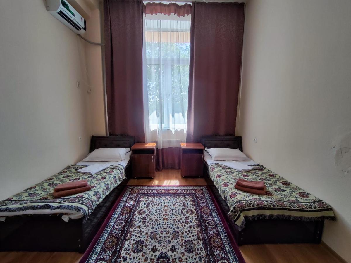 Hotel Markaz Tashkent Esterno foto